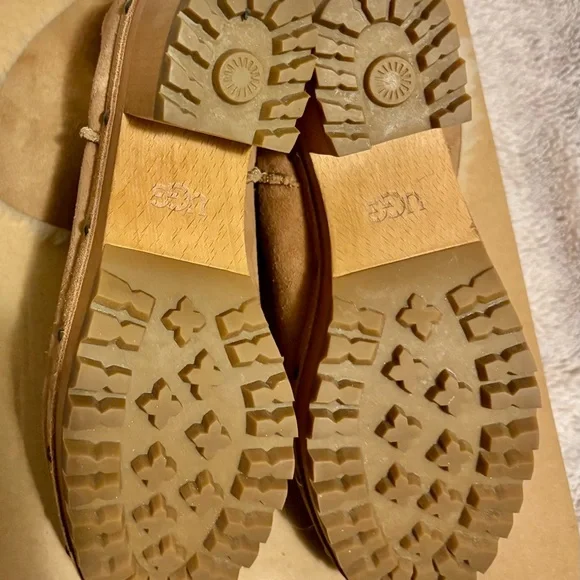 UGG Tan Suede Lug Sole Ankle Booties - Picture 5 of 7